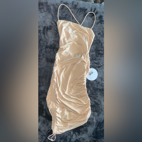 Princess Polly Maeve Mini Dress in Beige Size 2 New with tag - Picture 7 of 15